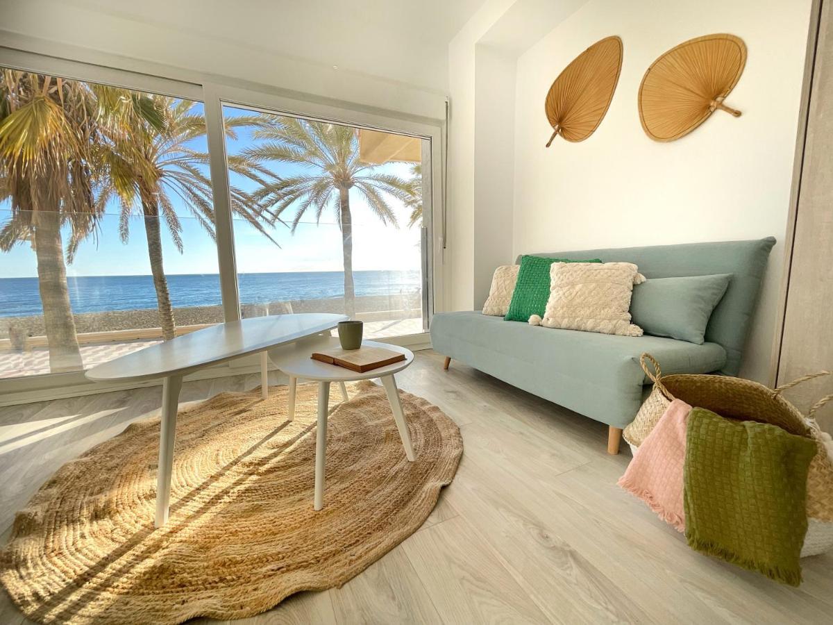 Cs6 Kaleria Suites アルメリア エクステリア 写真