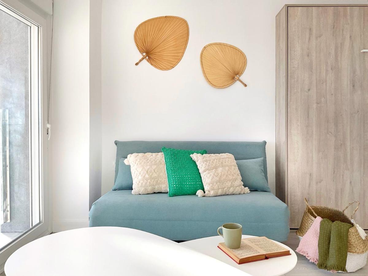 Cs6 Kaleria Suites アルメリア エクステリア 写真